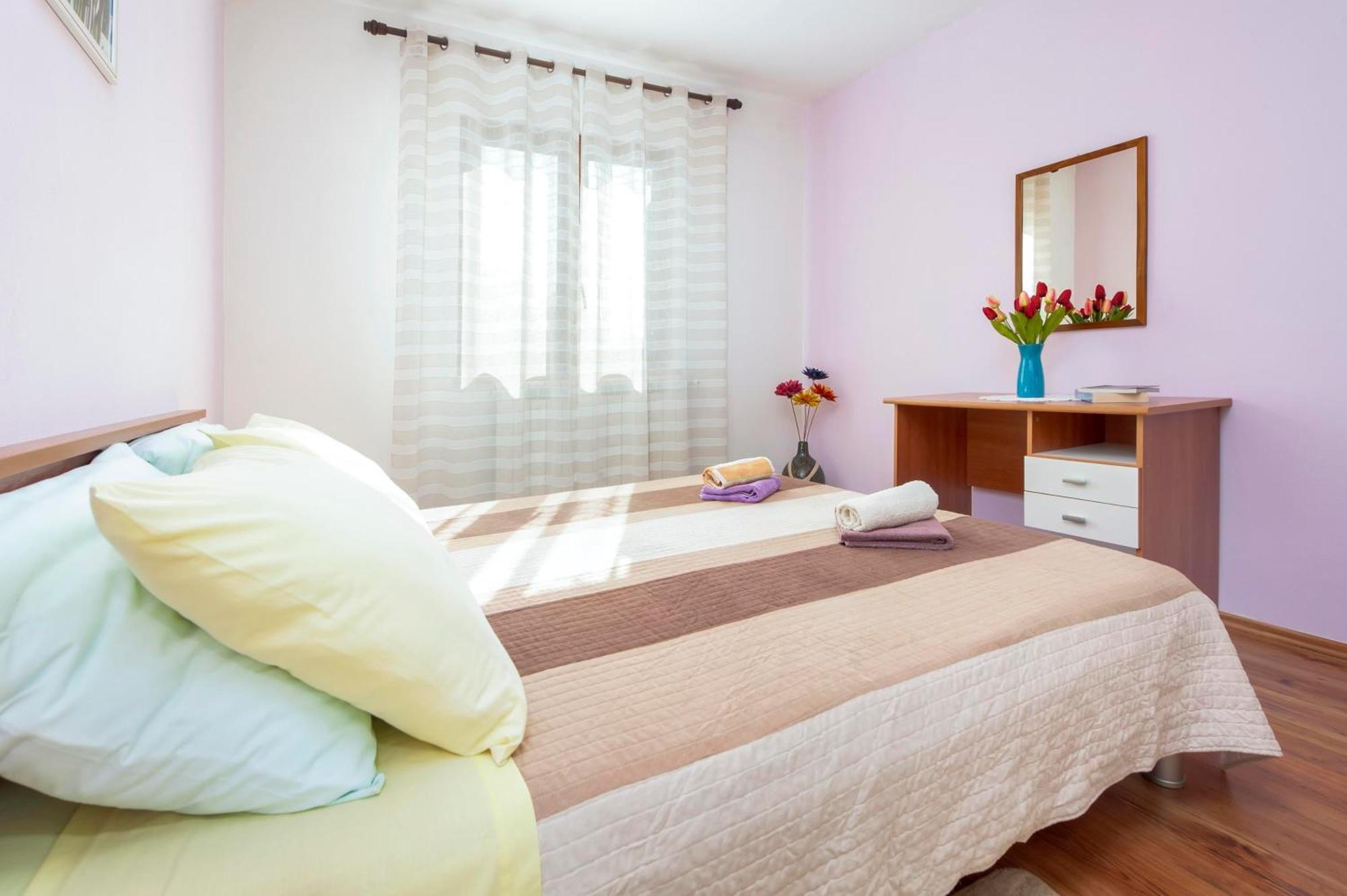 Apartments Adria Rovinj Oda fotoğraf